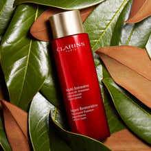 Load image into Gallery viewer, CLARINS Super Restorative Treatment Essence.

